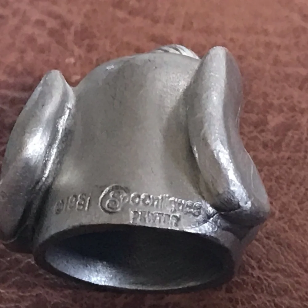 Vintage Decorative Pewter Elephant Head Thimbles
